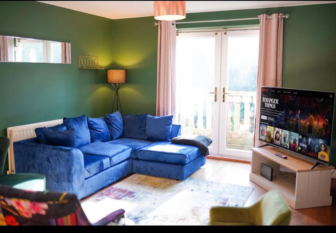 Willa House Of Kaima - 6 Bed Detached Dewsbury Zewnętrze zdjęcie